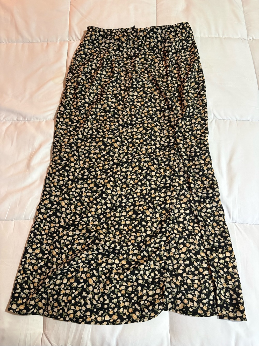 Missguided Black Maxi Skirt with Cream Floral Print